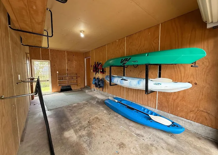 Holiday home Shore Haven - Lakefront Pool Sleeps 8 Rotorua